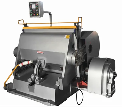 Ryhovanie a vysekávanie stroj